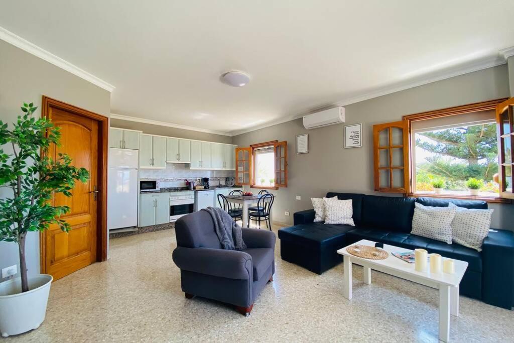 2 Apartments With Private Pool At Villa Diaz Aleman 살로브레 외부 사진
