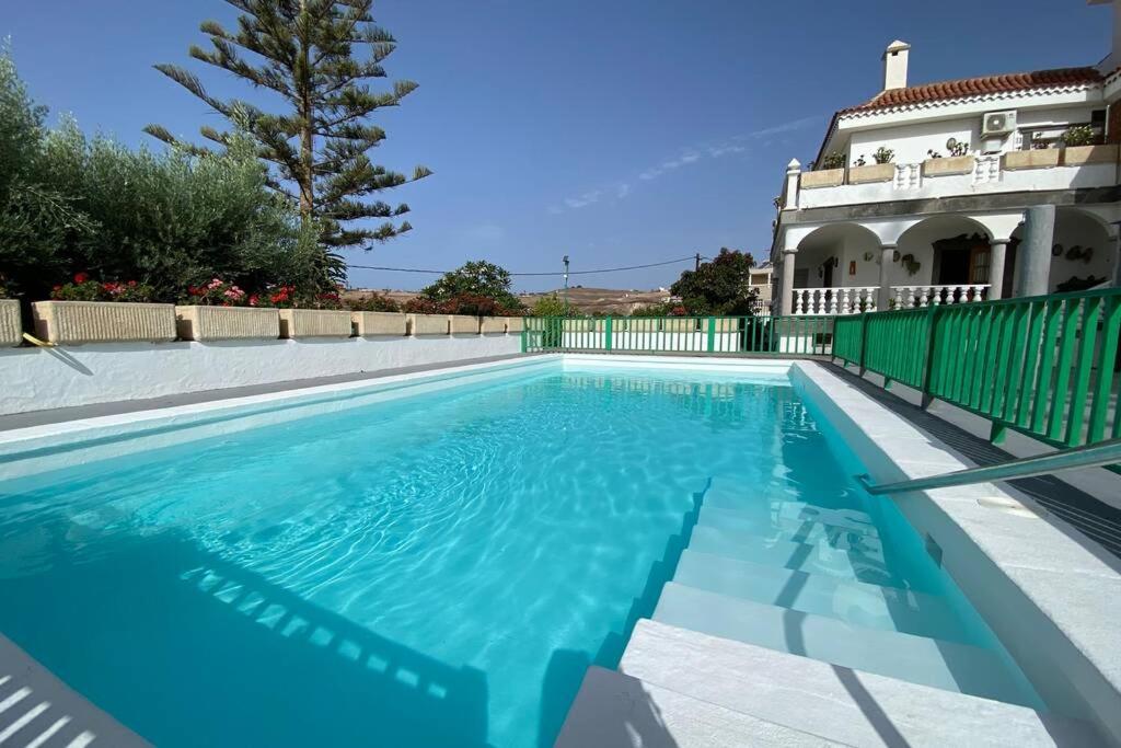 2 Apartments With Private Pool At Villa Diaz Aleman 살로브레 외부 사진