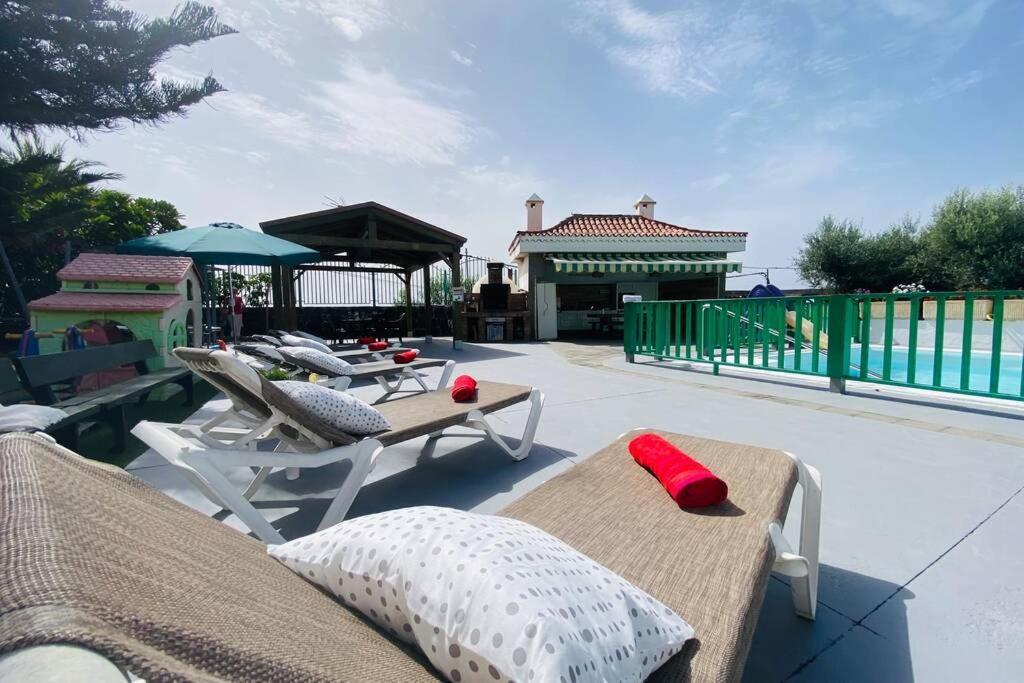 2 Apartments With Private Pool At Villa Diaz Aleman 살로브레 외부 사진