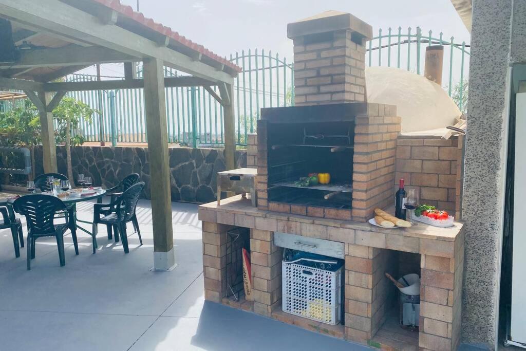 2 Apartments With Private Pool At Villa Diaz Aleman 살로브레 외부 사진